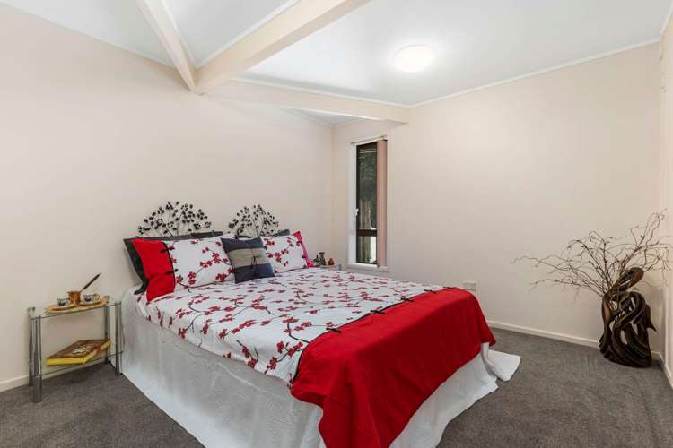 68 Pah Road Cockle Bay_19