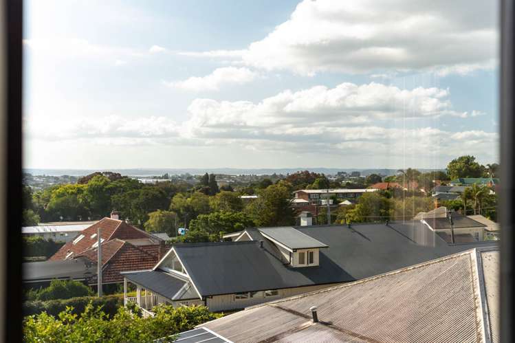 1/30 Grange Road Mt Eden_13