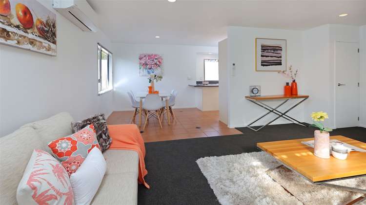 186 Henderson Valley Road Henderson_5