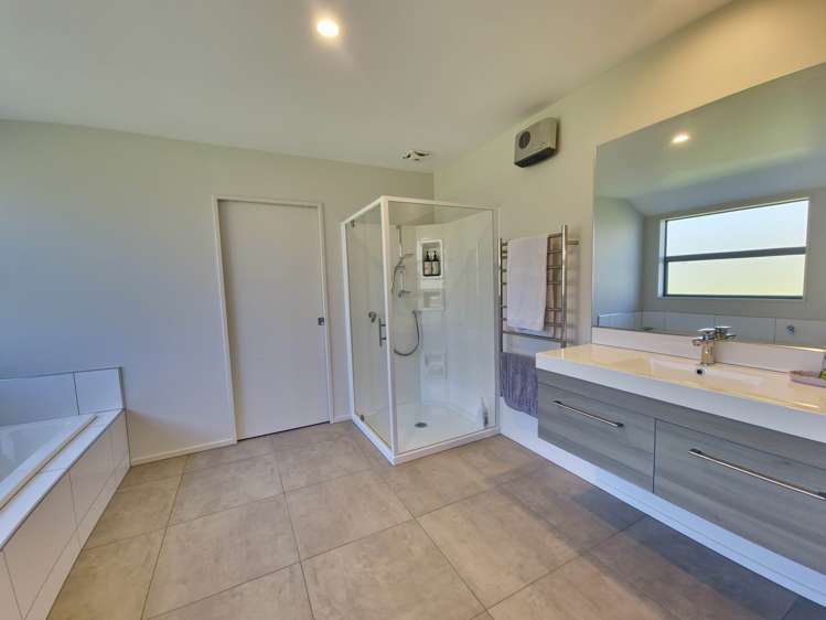 35 Avignon Pl Fairhall_21