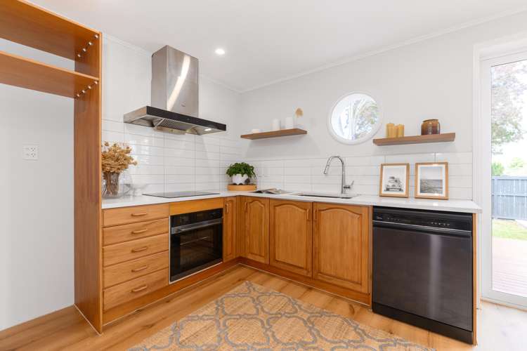 38 Hendon Avenue Mount Albert_8