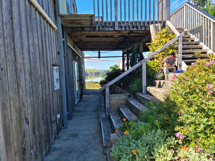 35 Karepo Lane Paparoa_3