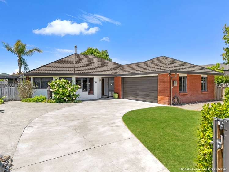 10 Bishops Close Greenmeadows_0