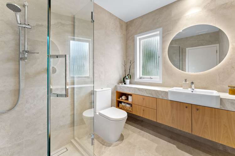 15 Seaview Road Castor Bay_22