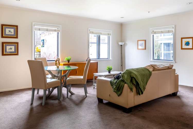 2F/92 Nelson Street City Centre_13