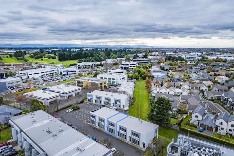 7, 41 Sir William Pickering Drive Burnside_7