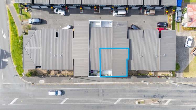 4/100 Knighton Road Hillcrest_11