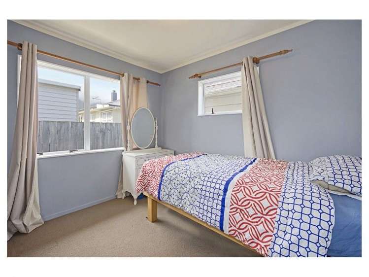 2/27 Manson Avenue Stoke_8