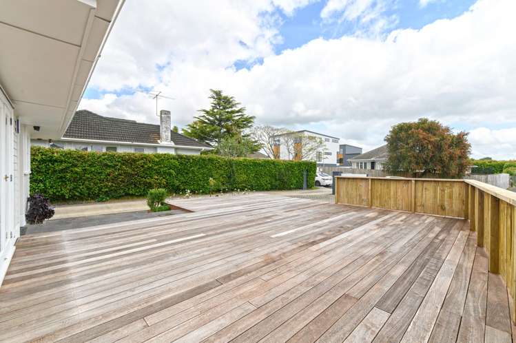 5 Glenford Lane Te Atatu Peninsula_23