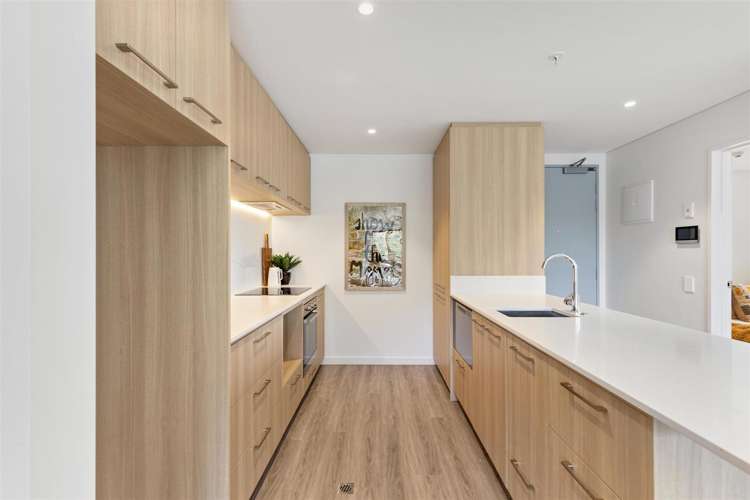 708, 10 Copper Beech Avenue Frankton Queenstown Houses for Sale