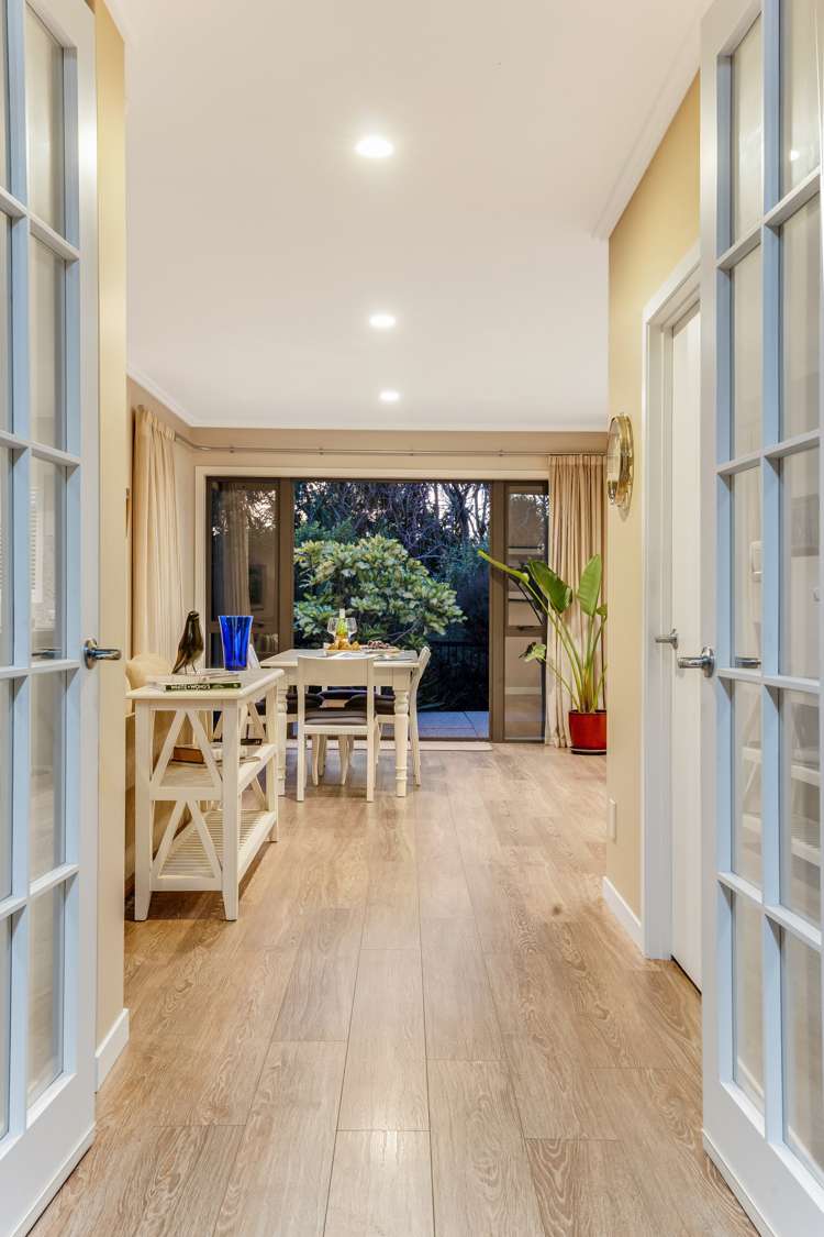 2 Pescara Point Karaka_7