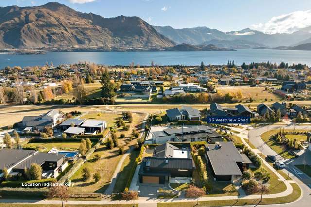 Expansive lake views and effortless style