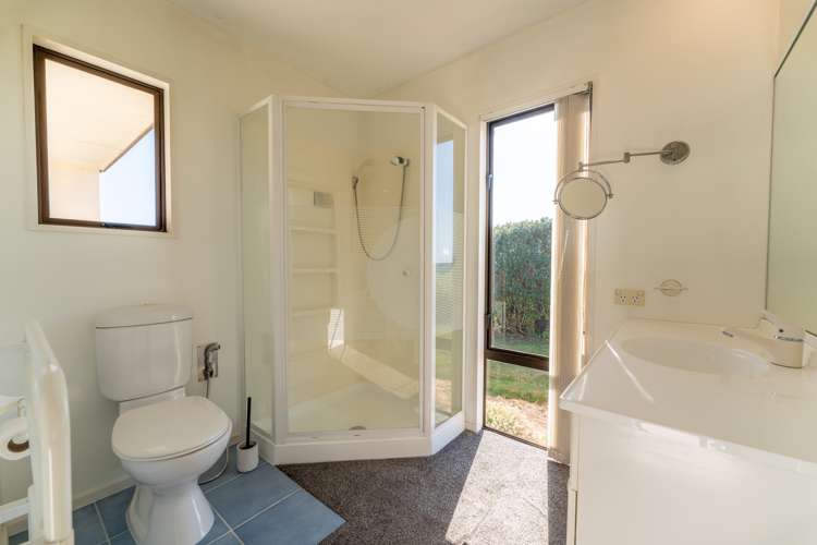 189 Pages Road Marchwiel_13