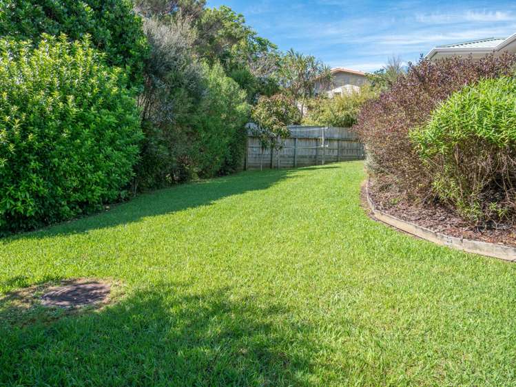 16 Pohutukawa Drive Coopers Beach_21