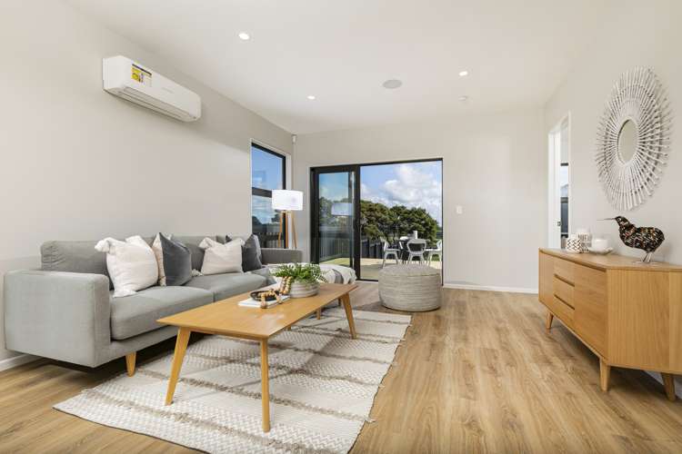 36 Taiororua Avenue Massey_5