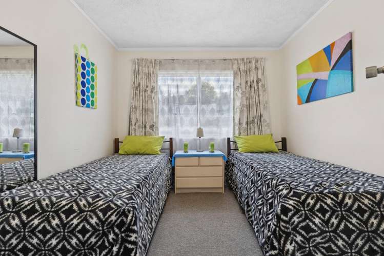 45 Tomin Road Glenview_11