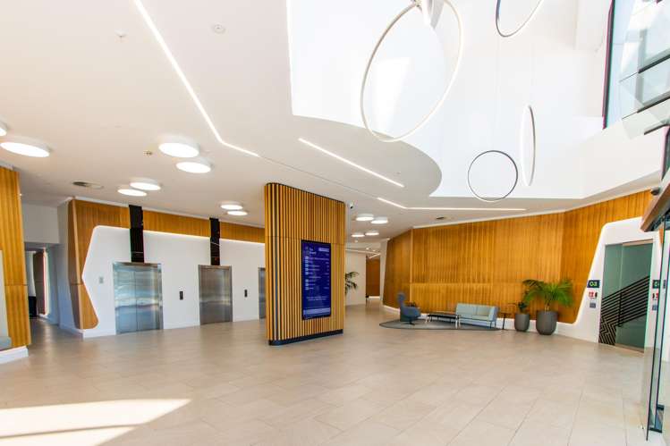 C.2/1 The Strand Takapuna_7