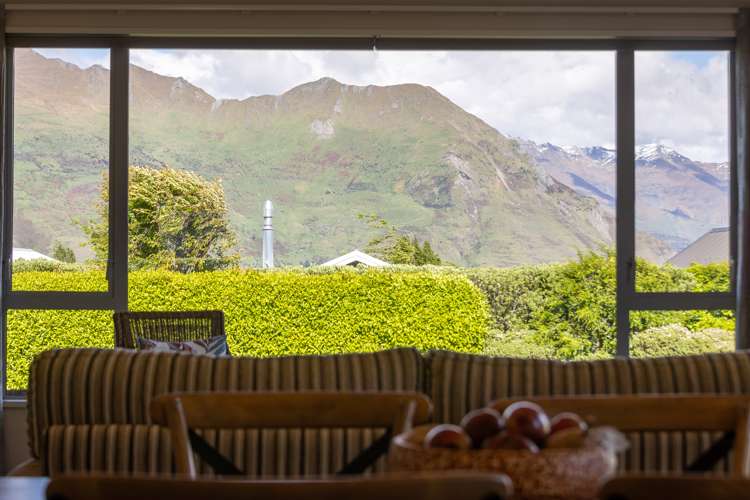 5 Centre Crescent Wanaka_6