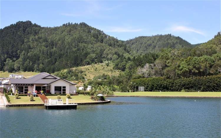 107 Motu Iti Pauanui_19