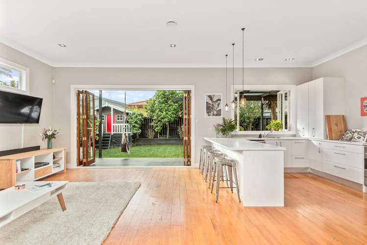 26 Mays Road Onehunga_14