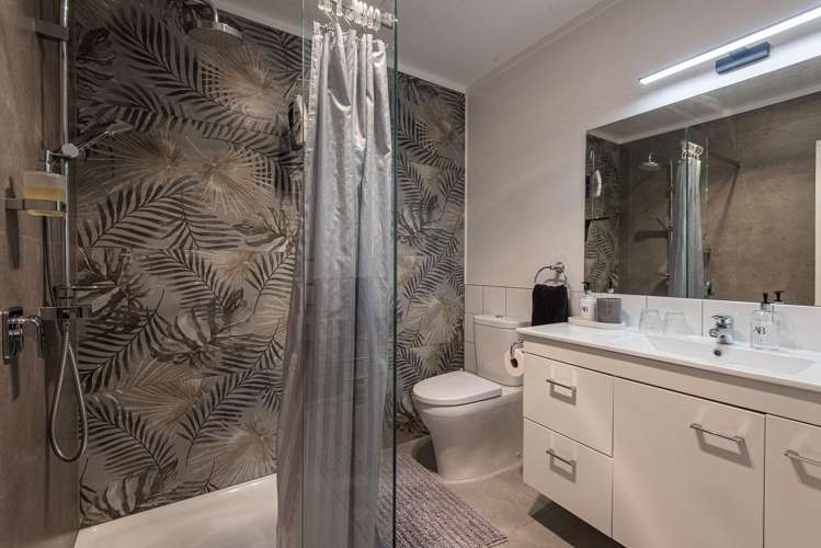 184 Beach Road Onerahi_23