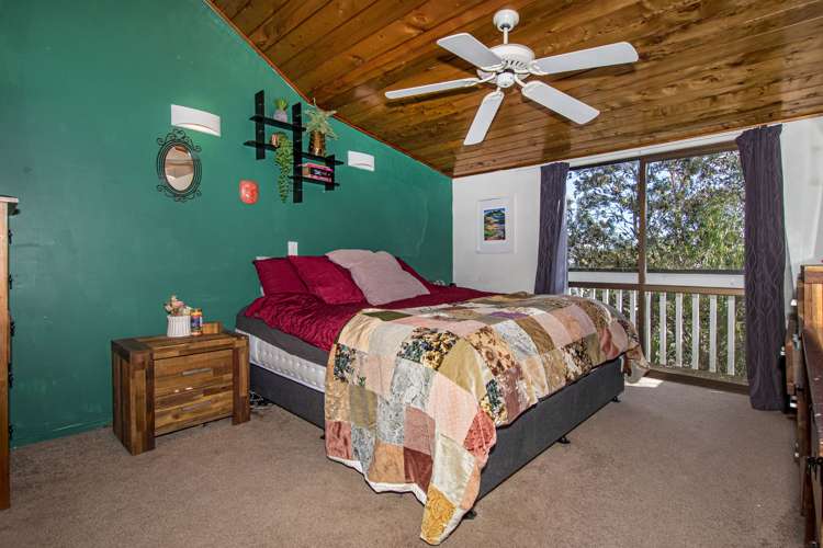 53 Hilltop Avenue Morningside_12