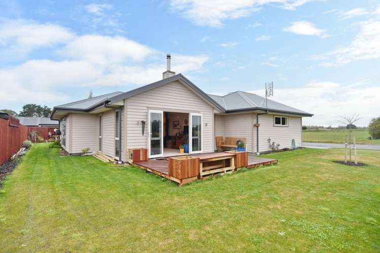 88 Petries Road Woodend_19