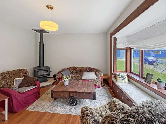 5669A West Coast Road 1532_3