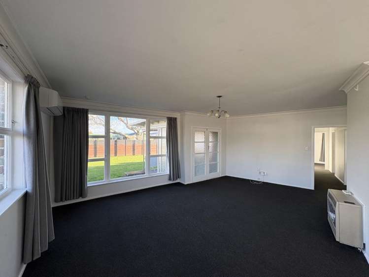 587 Queen Street 10516_3