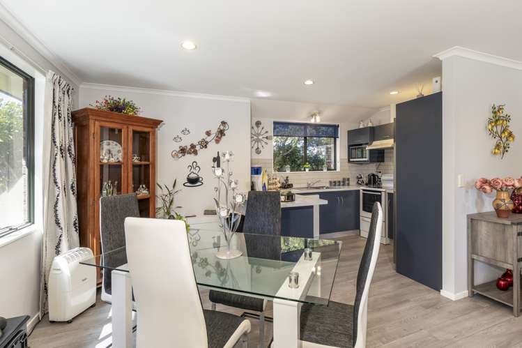 142 Maxwell Road Redwoodtown_5