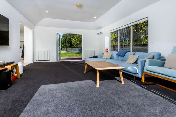 35 Caversham Drive Torbay_7
