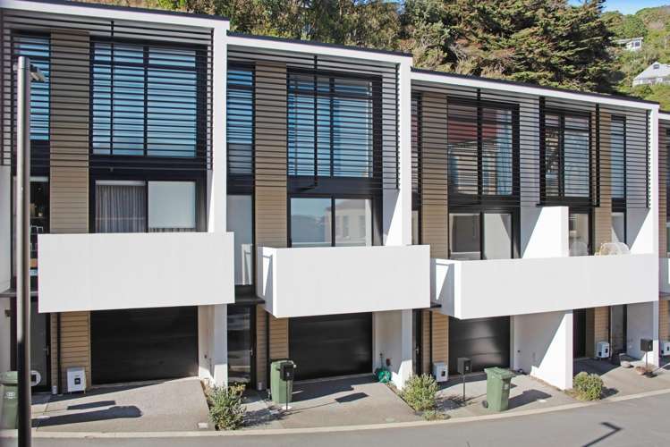 31 Erica Pabst Way Island Bay_15