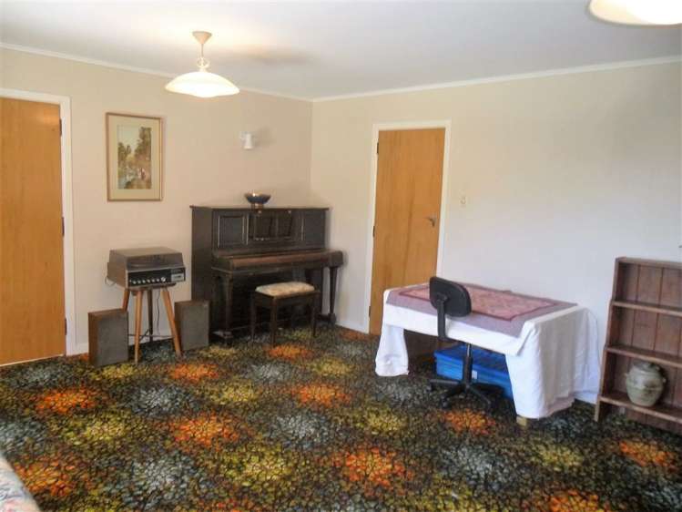 12 Dixon Way Taihape and Surrounds_10