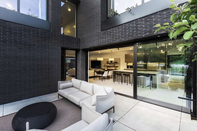 23 Carlton Mill Road Merivale_13