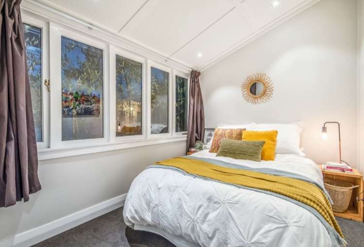 2/221 Onewa Road Birkenhead_6