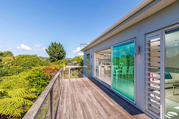 1 Paterson Mews Browns Bay_17