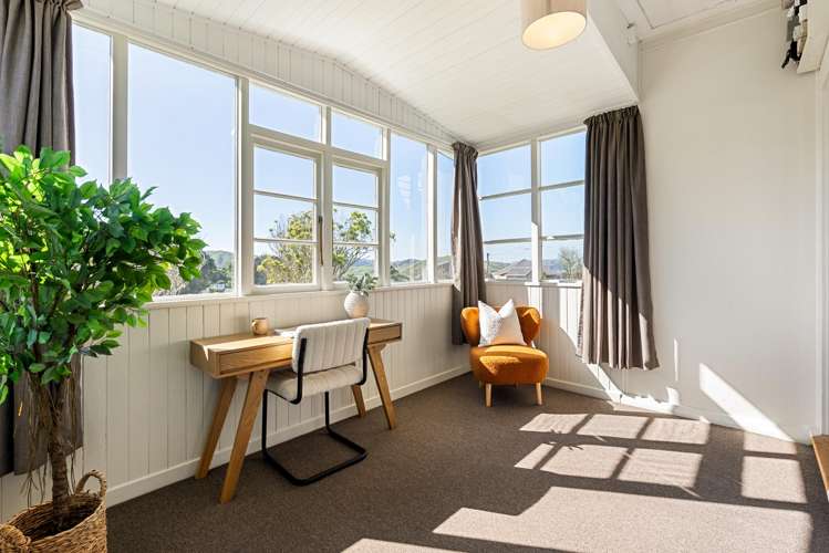 18 Hawtrey Terrace Johnsonville_8