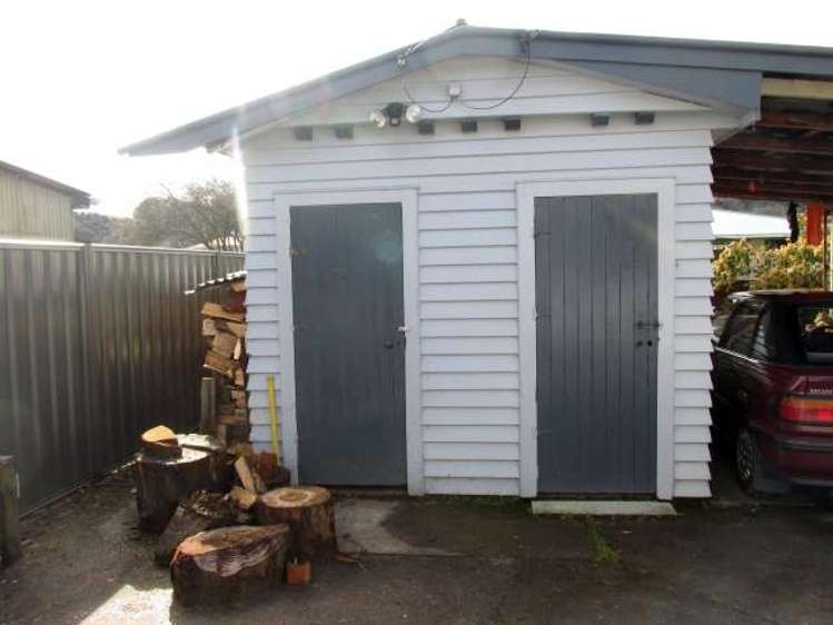 39 Dick Street Reefton_18