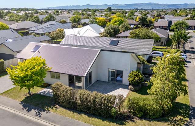 Modern living in central Rolleston