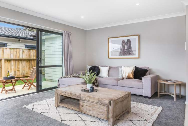 27 Moonsail Drive Whitby_6