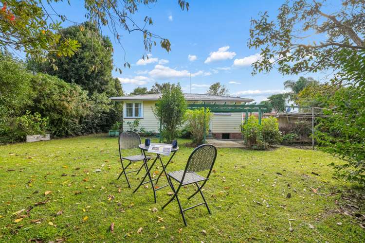 6 Holman Road Te Atatu Peninsula_10