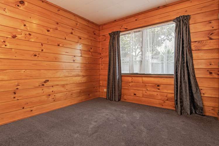 134 John F Kennedy Drive Milson_10