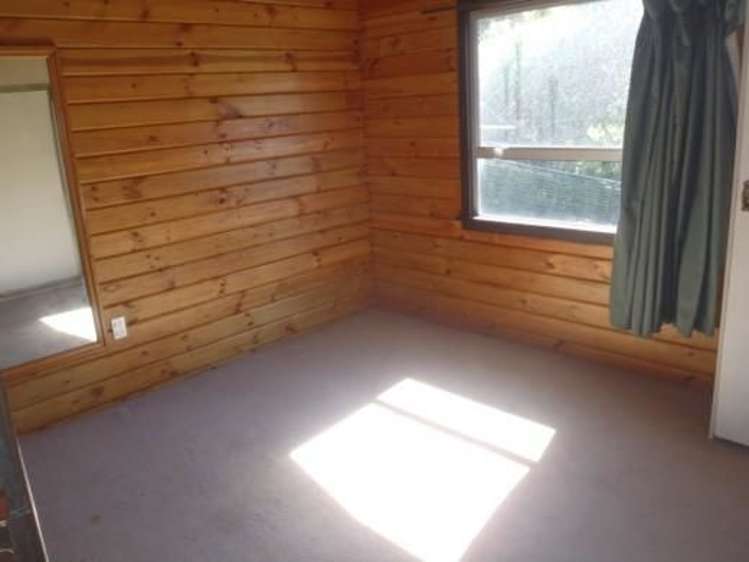 16 Williams Street Fernhill/Sunshine Bay_19