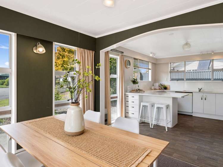 4 Sandstrom Grove Feilding_7