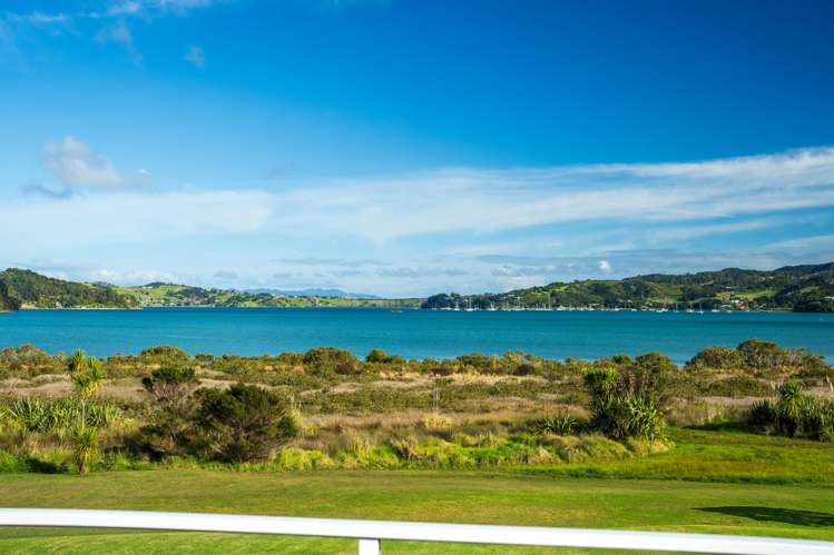 40 Muritai Road Parua Bay_9