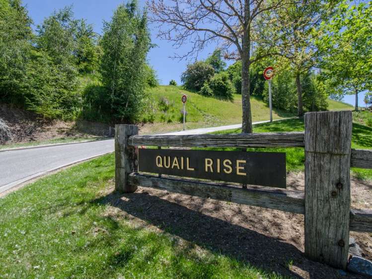 24 Portree Drive Lower Shotover_15