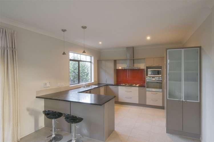 9 Tivoli Court Flat Bush_10