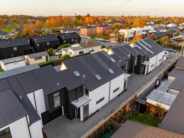 2/25 Allard Street St Albans_4