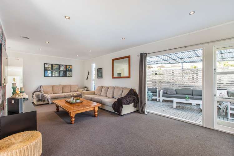 76 Vandeleur Avenue Birkdale_13