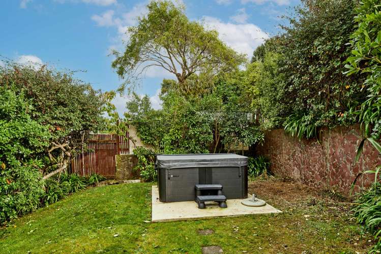 14 Truro Road Camborne_21